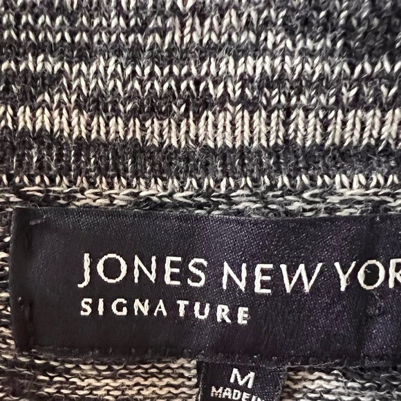 Jones New York Black and Gray Cardigan.- M - Picture 11 of 11